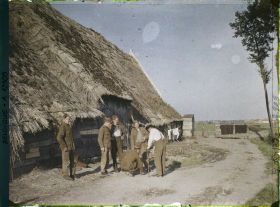 Image représentant Belgique, près Bulscamp, Ferme et Soldats belges près Buscamp
