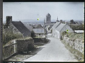 Image représentant Locronan vu depuis la rue Saint-Maurice