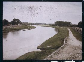 Image représentant Chemins le long de l'Adour