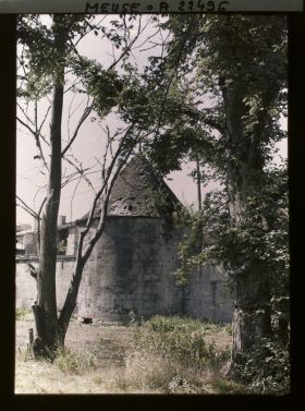 Image représentant France, Verdun, Anciennes fortifications sur le Canal St Airy