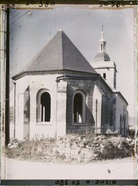 Image représentant France, St Christophe à Berry, L'Eglise abside