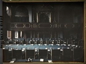 Image représentant Binnenhof, la salle de la Conférence de la Paix