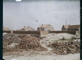 Image représentant France, Bailleul-Sire-Berthoult, Eglise en reconstruction