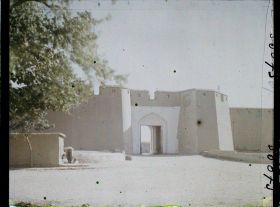Image représentant La porte d'Eydgah (accès à la route Kaboul - Herat)