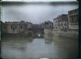 Image représentant France, Verdun, La Meuse - Le Théâtre