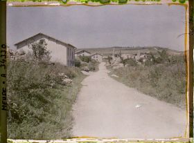 Image représentant France, Les Eparges, Entrée Sud Ouest du Village