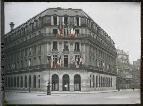 Image représentant La Société Générale rue Gluck et rue Halévy, actuelle place Jacques Rouché