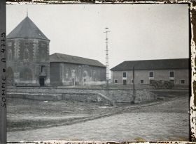 Image représentant Type de grande ferme, le colombier et les écuries