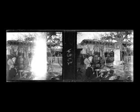 Image représentant Foire monastique (miaohui) au temple Huguosi ("monastère de la Protection du Pays")