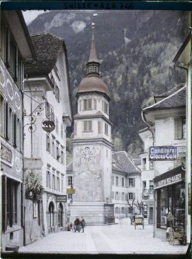 Image représentant Le monument Guillaume Tell vu de la Schmiedgasse