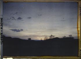 Image représentant Coucher de soleil sur la plaine de Çorlu