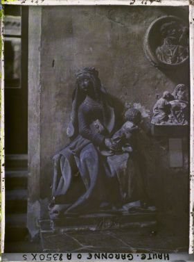 Image représentant La Vierge à l'Enfant dite Nostre Dame de Grasse, musée des Augustins