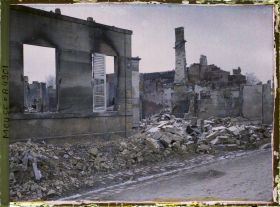 Image représentant France, Révigny, Un autre, pris de la grande route : rue de Vitry