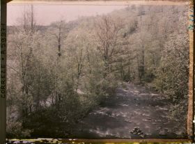 Image représentant La Vézère aux environs de Ségur