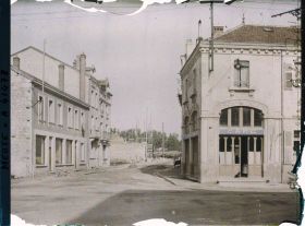 Image représentant France, St Mihiel, Rue du Pont
