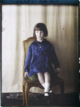 Image représentant https://musee-albert-kahn.s-museum.fr/home/NWQ2OTAwYzNmYjZlZTk1ZWQwODJmMjY4L2dlbmVyaWMtbm90aWNlLXRhYi9hdXRob3JpdHkvNjE3YTc5ZjVjZjhiODk2OGIzMzM3ZDIx/5d6900c3fb6ee95ed082f268/generic-notice-tab/authority/617a79ebcf8b8968b3336804 Mademoiselle Baur