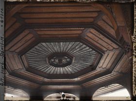 Image représentant Détail du plafond du bassin d'ablutions de la grande mosquée