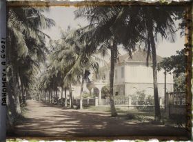 Image représentant L'avenue du Gouvernement dans le quartier européen