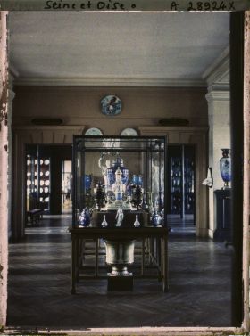 Image représentant salle du musée de Sèvres