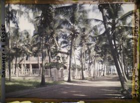 Image représentant L'avenue du Commissariat dans le quartier européen
