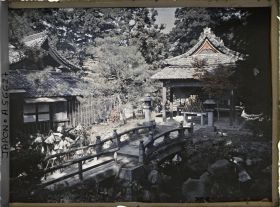 Image représentant L'île Benten (Benten-jima) et son temple dans l'enceinte du temple Kiyomizu-dera (ou Seisuiji)