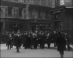 Image représentant Marchands de diamants à l'angle de la rue Buffault et de la rue Lafayette