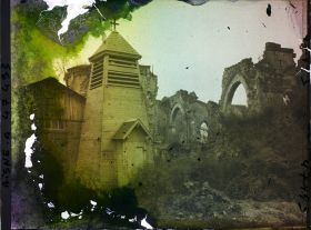 Image représentant France, Morsain, Eglise provisoire et ruines de l'ancienne Eglise