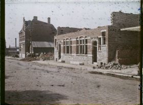 Image représentant France, Bailleul, Reconstructions rue de la Gare (et perspective s/ la rue de la Gare)