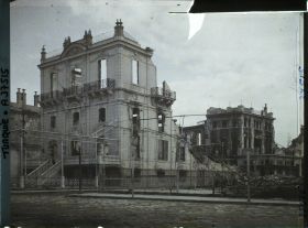 Image représentant Turquie, Smyrne, Les Quais de Smyrne - Club des Chasseurs, au Coin de la Rue des Anglais