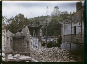 Image représentant France, Dun s/Meuse, Ruines près du Pont et l'Eglise