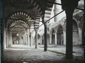 Image représentant Muradiye Camii ( Mosquée de Murad )