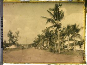 Image représentant L'avenue de la Mission (?) dans le quartier européen