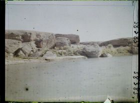 Image représentant Afghanistan, Ghirichk, Berges effondrées de l'Hilmend
