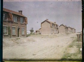 Image représentant France, Angres, Corons reconstruits