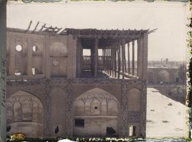 Image représentant Terrasse couverte d'un bâtiment du grand bazar