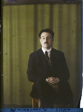 Image représentant https://musee-albert-kahn.s-museum.fr/home/NWQ2OTAwYzNmYjZlZTk1ZWQwODJmMjY4L2dlbmVyaWMtbm90aWNlLXRhYi9hdXRob3JpdHkvNjE3YTc5ZjVjZjhiODk2OGIzMzM3ZDIx/5d6900c3fb6ee95ed082f268/generic-notice-tab/authority/617a79ebcf8b8968b3336afa Monsieur Contamin fils