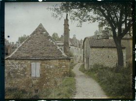 Image représentant France, Gourdon (Lot), Une petite rue