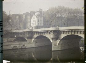 Image représentant Le Pont-Neuf dans le brouillard