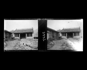 Image représentant Une mosquée, près de l'accès sud du village