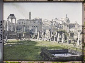 Image représentant Atrium du temple de Vesta (?)