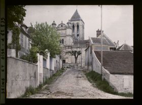 Image représentant Ile de France, Vetheuil, Vue extérieure de l'Eglise