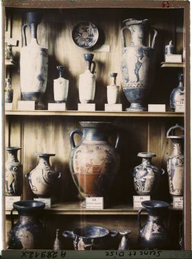 Image représentant Collections de céramiques grecques du musée de Sèvres
