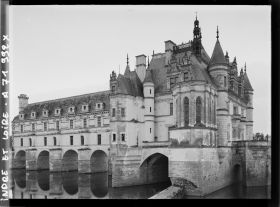 Image représentant Le château construit au dessus du Cher