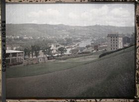 Image représentant Espagne, Bilbao, La Vallée du Nervin en amont de Bilbao Vue vers l'aval