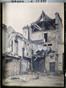 Image représentant Ruines près du passage des Variétés