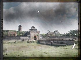 Image représentant L'entrée de la citadelle