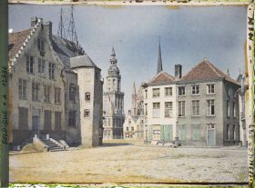 Image représentant Belgique, Furnes, Place du marché aux pommes et de l'Hôtel de Ville