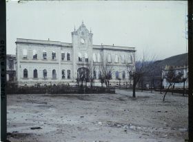 Image représentant Turquie, Aidin, Ruines du Konak - incendié