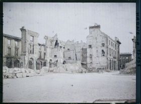 Image représentant France, Reims, Place du Marché