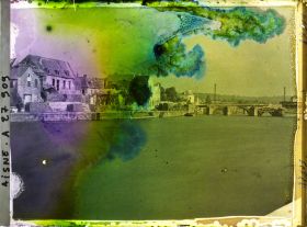 Image représentant France, Soissons, Aspect des berges de l'Aisne vers le Vieux pont